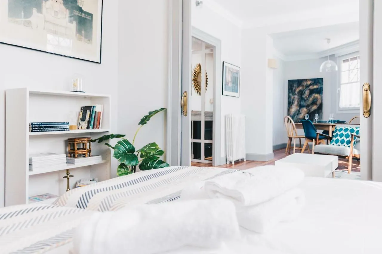 Gran Via Apartment By People Rentals Bilbao
